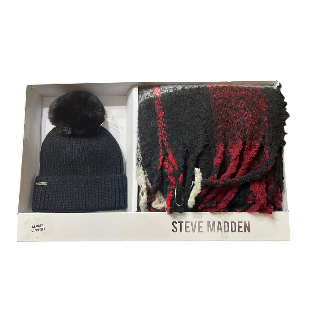 Steve Madden Plaid Fringe Scarf & Pom Hat Gift Box Set Black Red White New
